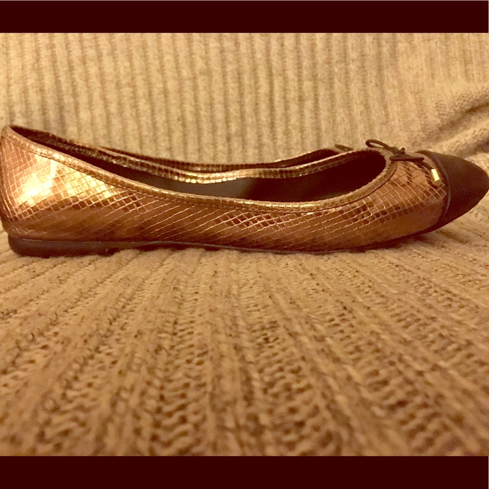 Zara cap toe ballet flats